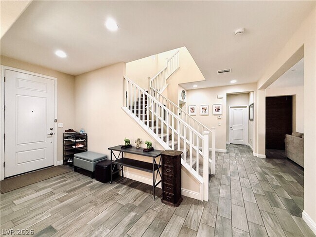 Building Photo - 6544 Claystone Creek Ct