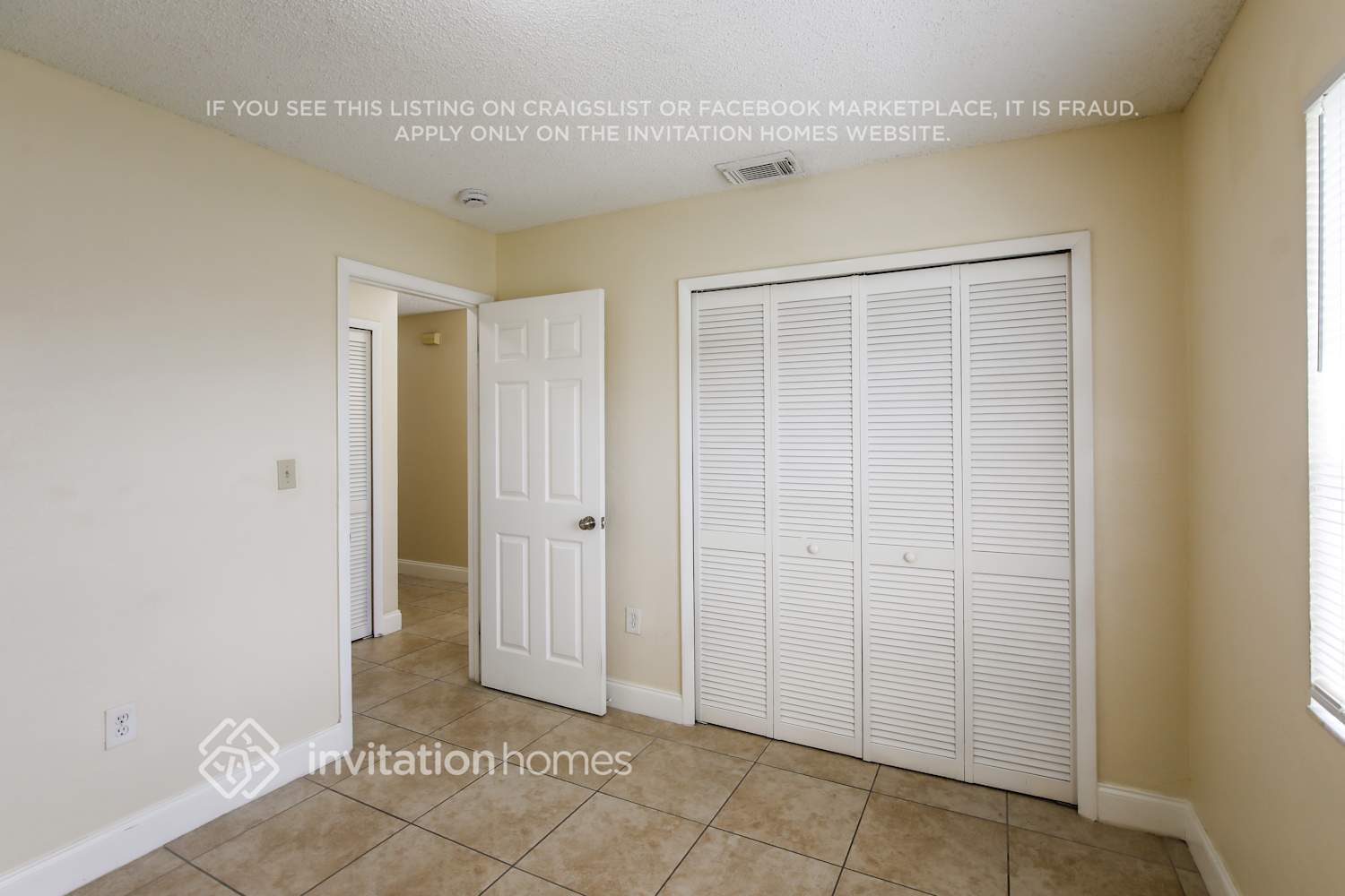 Building Photo - 13950 SW 160th Terrace