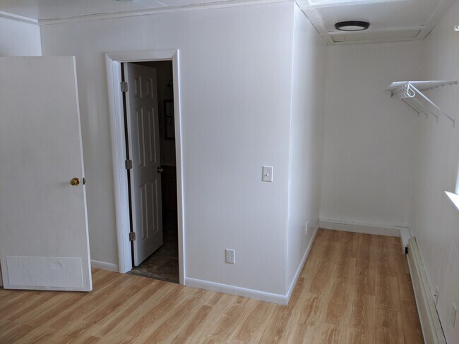 Building Photo - N. Conway Apartments