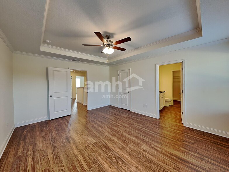 Building Photo - 99 Olivewood Pl