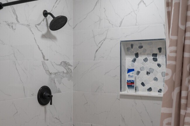 Building Photo - 1775 Harbor Rd