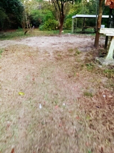 Building Photo - 605 Indian Cir