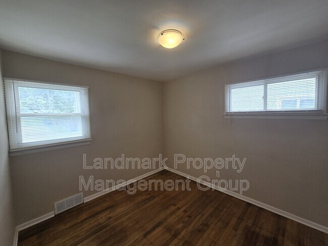 Building Photo - 19514 Woodbine St