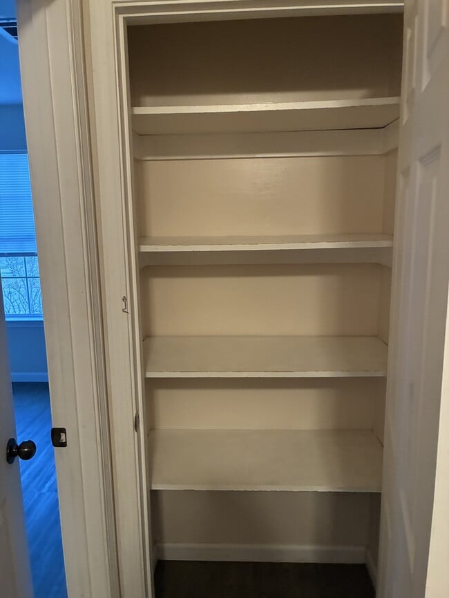 Building Photo - 389 Clark Ave