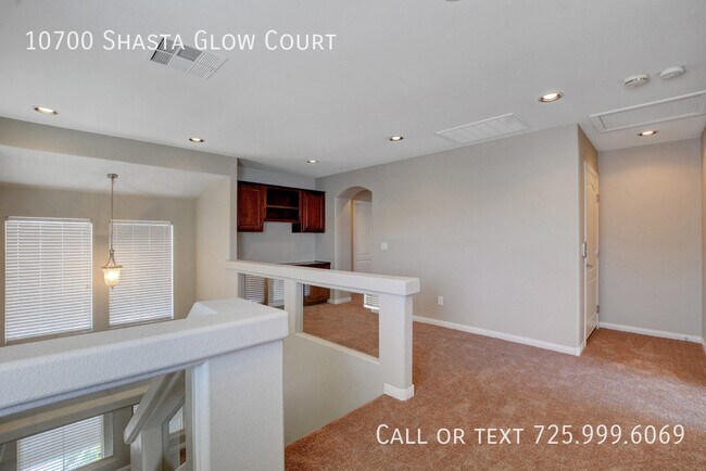 Building Photo - 10700 Shasta Glow Ct
