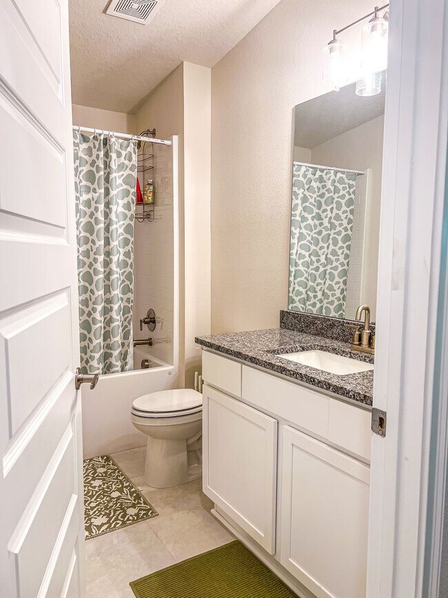 Building Photo - 3669 Sagefield Dr