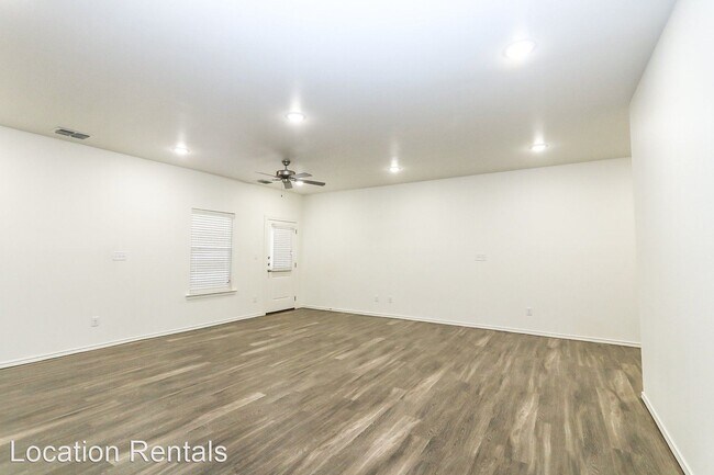 Building Photo - 3 br, 2 bath House - 6930 21st Street