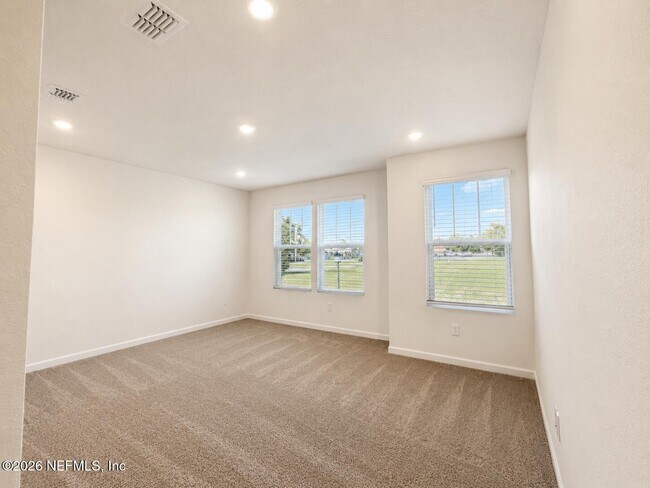 Building Photo - 726 Sailor Grv Ln