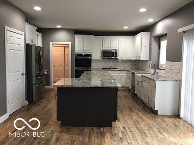 Building Photo - 13668 Fossil Dr