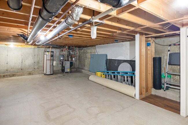 Building Photo - 38 Pebble Beach Rd