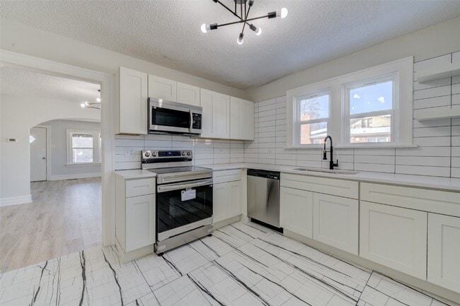 Building Photo - 8373 Elmore Ave