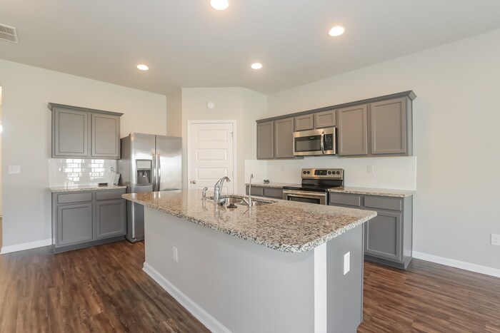 Building Photo - 1321 Eldrick Ln
