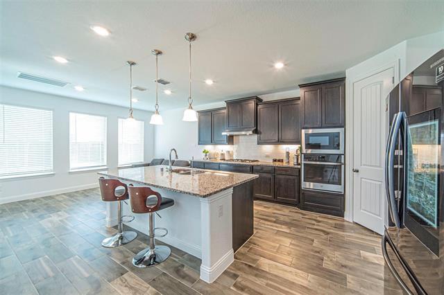 Building Photo - 1190 Blazingstar Dr