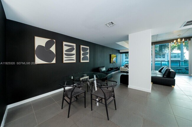 Building Photo - 3301 NE 1st Ave