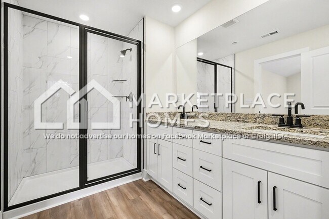 Building Photo - 4027 Norman Dr