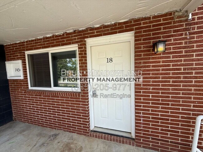 Building Photo - 1436 McArthur Rd