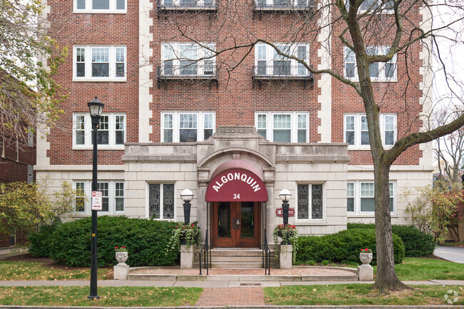 Building Photo - The Algonquin