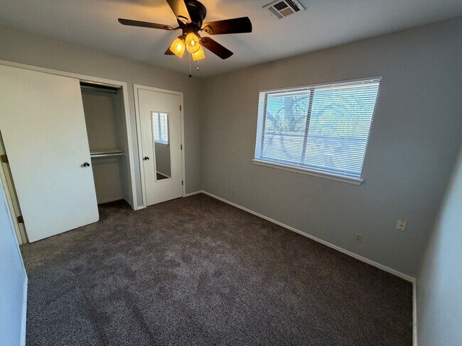 Building Photo - Belknap/Barton