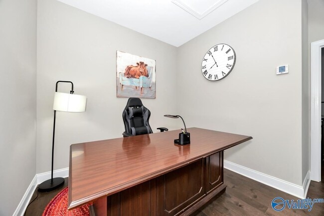 Building Photo - 200 St Louis St