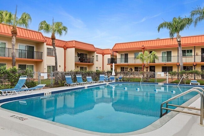 Building Photo - 10365 Paradise Blvd