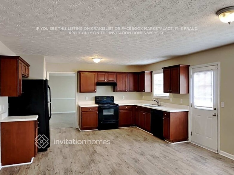 Building Photo - 3964 Ambrose Ridge Ct