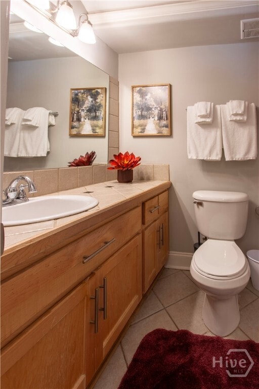 Building Photo - 760 E Campus Rd