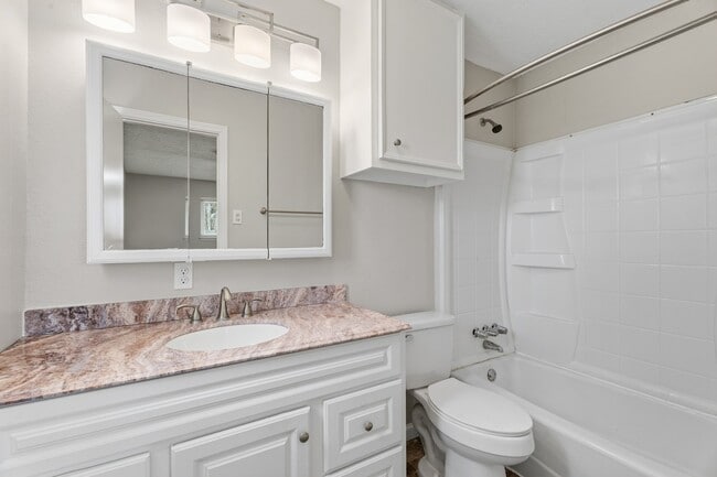 Building Photo - 3214 White Sail