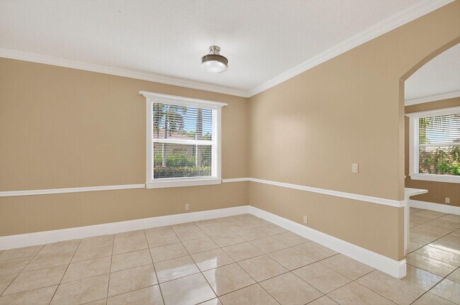 Building Photo - 1756 Pierside Cir