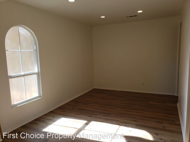 Building Photo - 4 br, 3 bath House - 1599 Alberhill Street