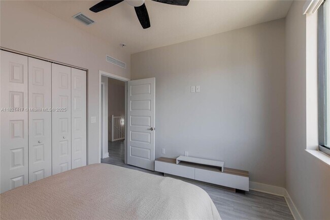 Building Photo - 4714 NW 84th Ct