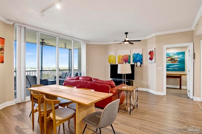 Building Photo - 645 Lost Key Dr