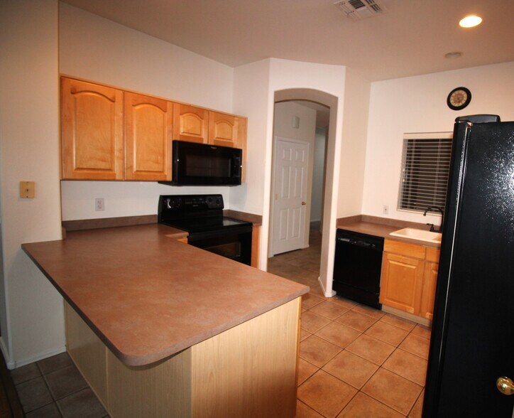 Kitchen - 440 S Val Vista Dr.
