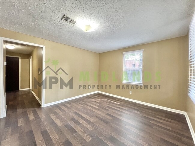 Building Photo - 2304 Ervin St
