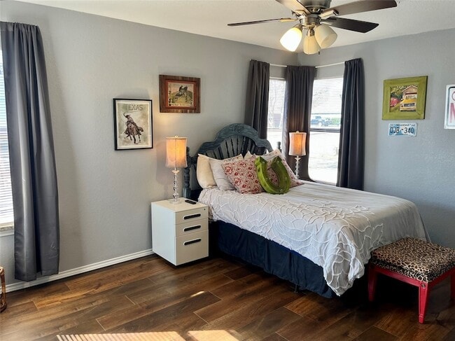 Building Photo - 715 North Ave