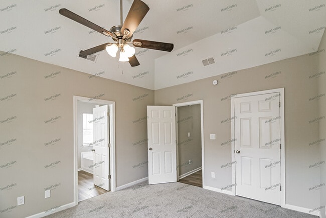 Building Photo - 4381 Ward Bluff Ct