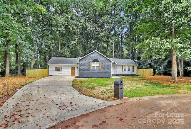 Building Photo - 1540 Nichole Ln