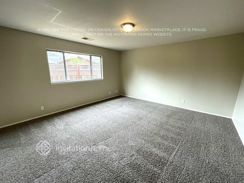Building Photo - 1127 Cormorant Pl