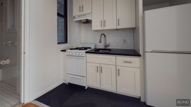 Floorplan - 158 East 82 Street