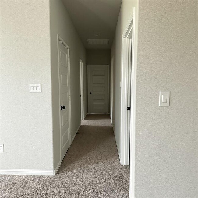 Building Photo - 2104 Cantonata Dr