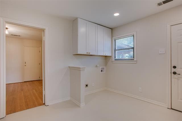 Building Photo - 9412 Forest Hills Blvd