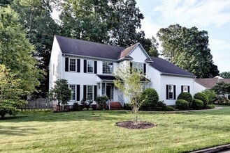 Building Photo - Updated & Spacious Home in Wythe Creek Farms