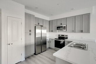 Building Photo - The Village at Hanford Square