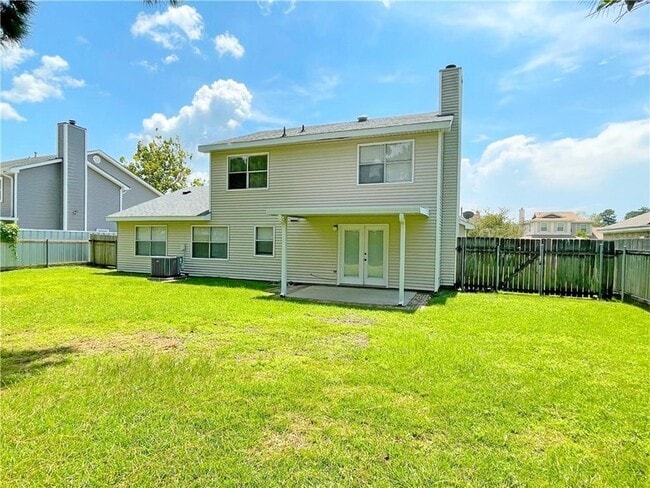 Building Photo - 109 Silverwood Dr