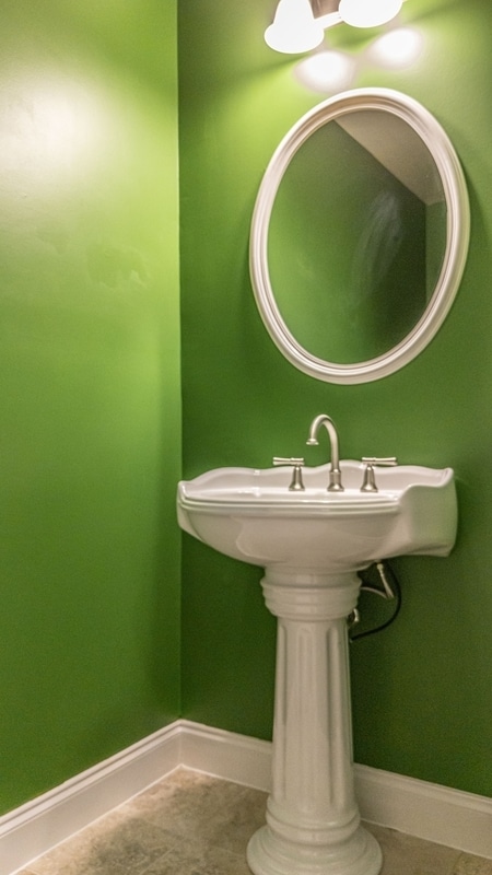 Building Photo - 401 Longwood Place