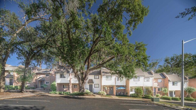 Building Photo - 2731 S Blair Stone Rd