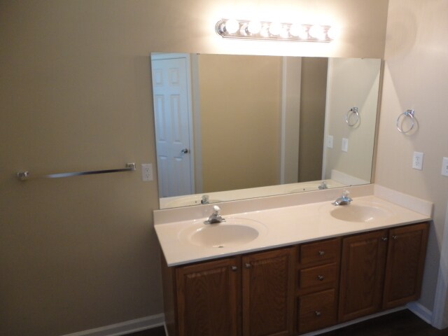 Building Photo - 325 Brims Way