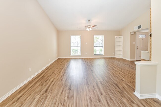 Building Photo - 22710 Melham Ln