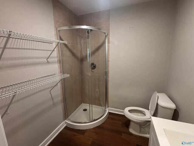 Building Photo - 312 Orange Cir