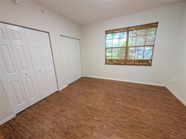 Building Photo - 5001 Baraldi Cir
