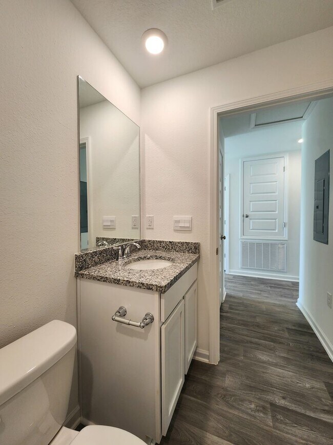 Building Photo - New 3/2 with fenced yard in Foley